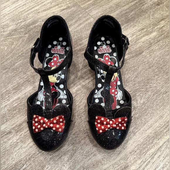Minnie Mouse Black Glitter dress shoes with Red Polka Dot Bow/girls size 13 - Picture 3 of 12